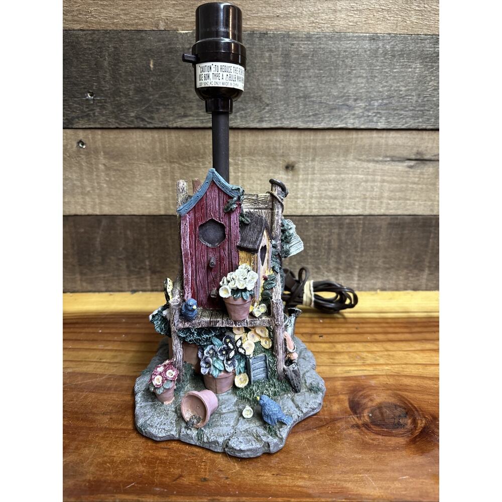 Fuji Graphics Welcome to My Garden Birdhouse Accent Lamp Cottagecore Grannycore